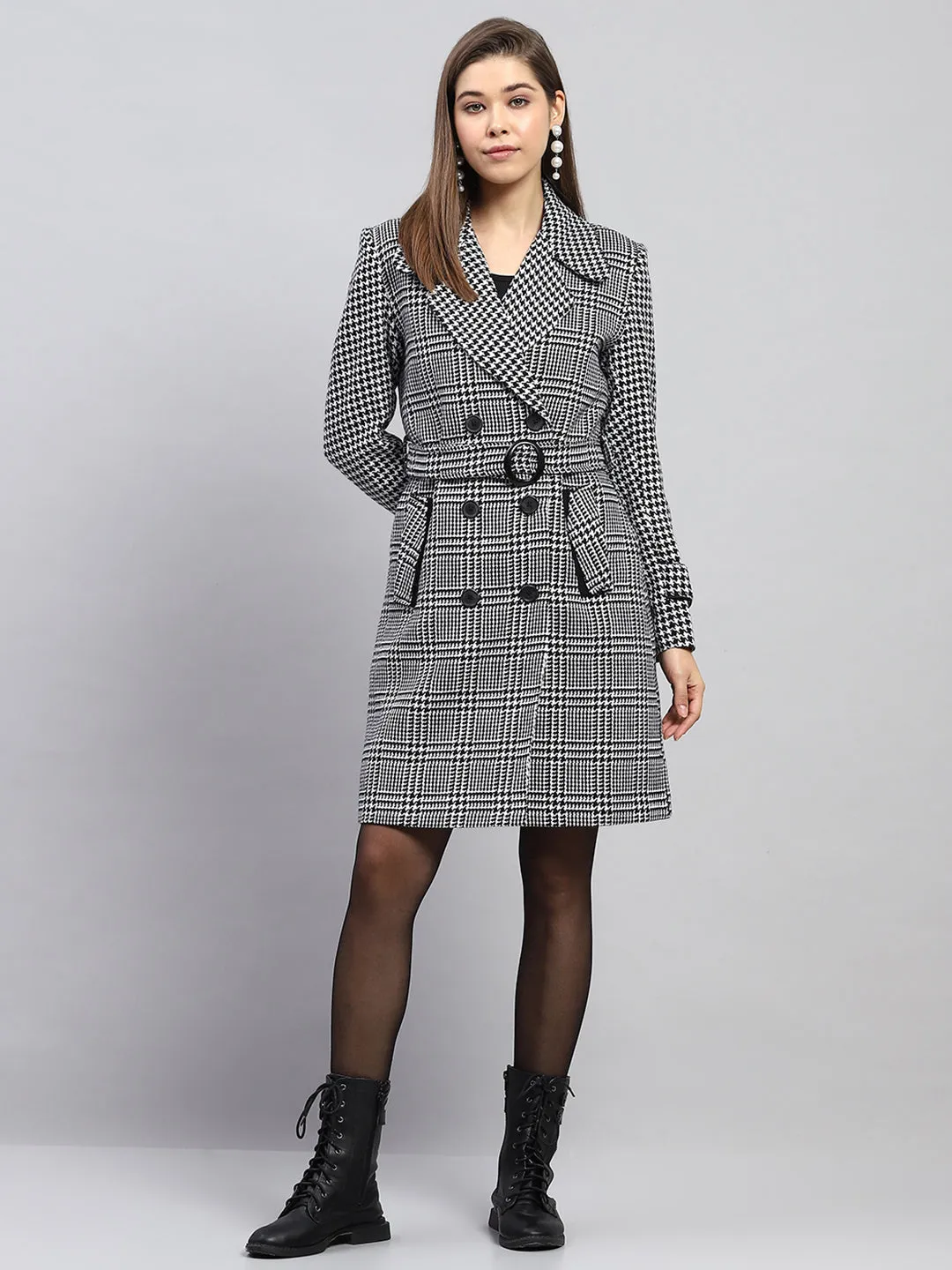 Women Black & White Check Notch lapel Collar Full Sleeve Coat sold by Monte Carlo