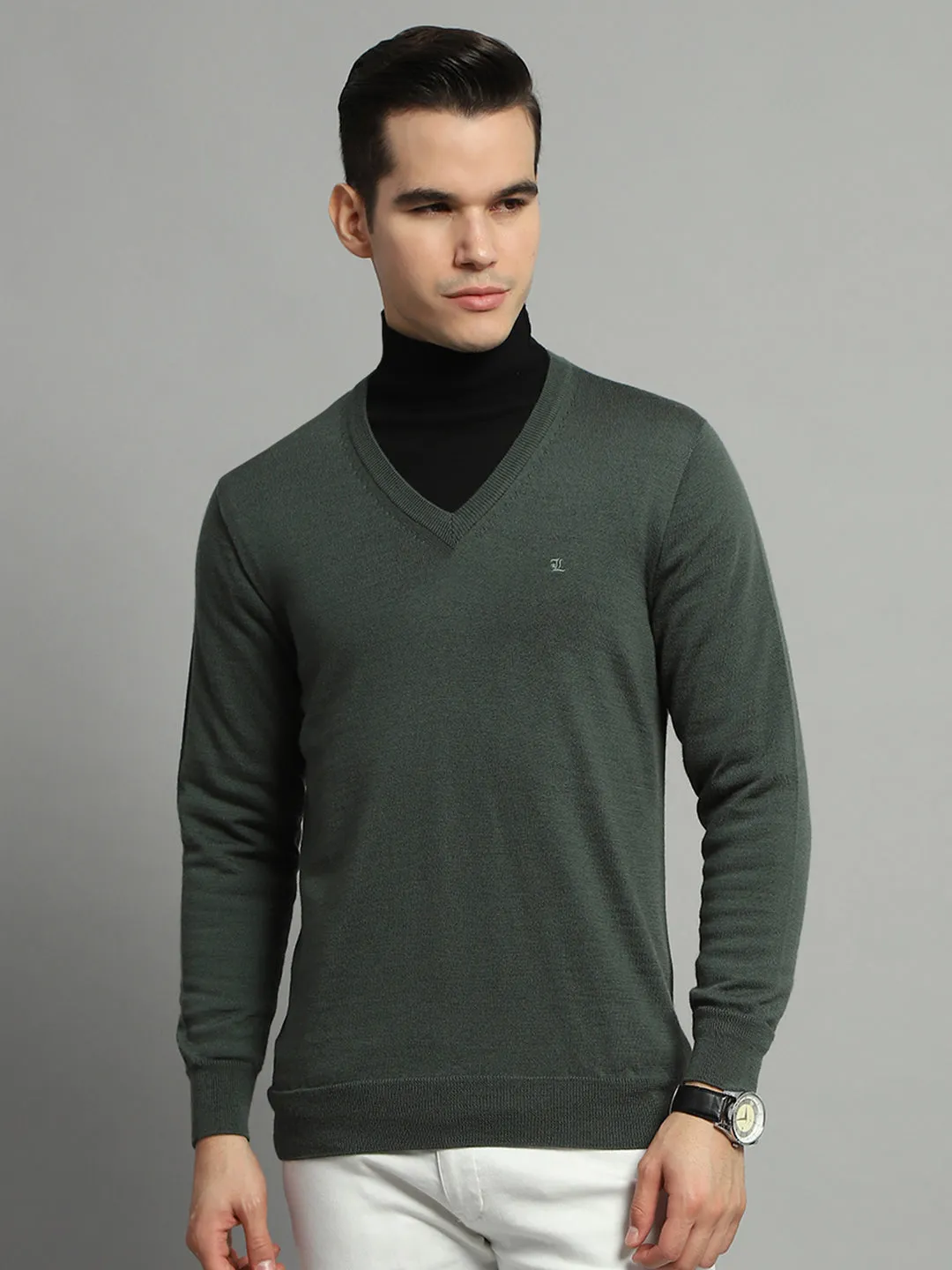 Luxuria Men Olive Solid V Neck Full Sleeve Pullover sold by Monte Carlo