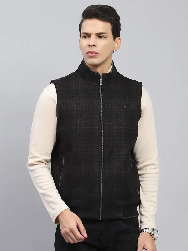 Men Black Check Mock Neck Sleeveless Jacket sold by Monte Carlo