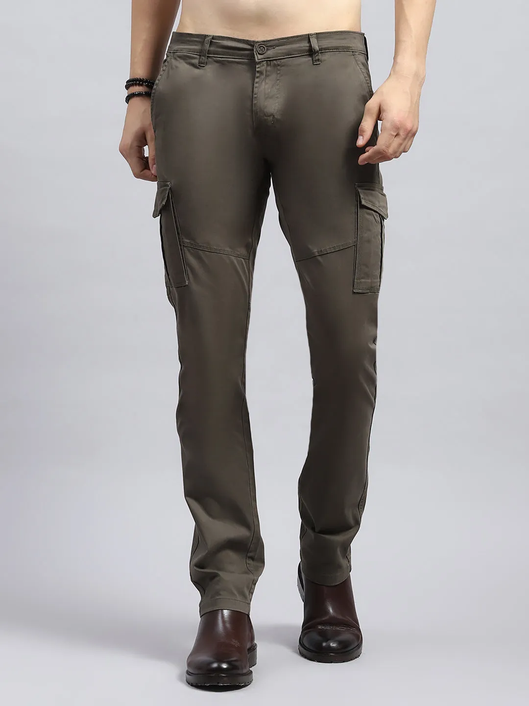 Men Olive Solid Cargo Cargo sold by Monte Carlo