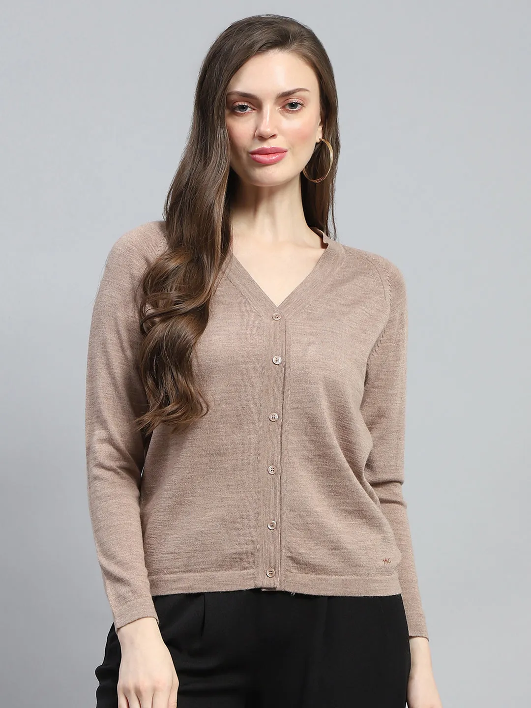 Women Beige Solid V Neck Full Sleeve Cardigan sold by Monte Carlo