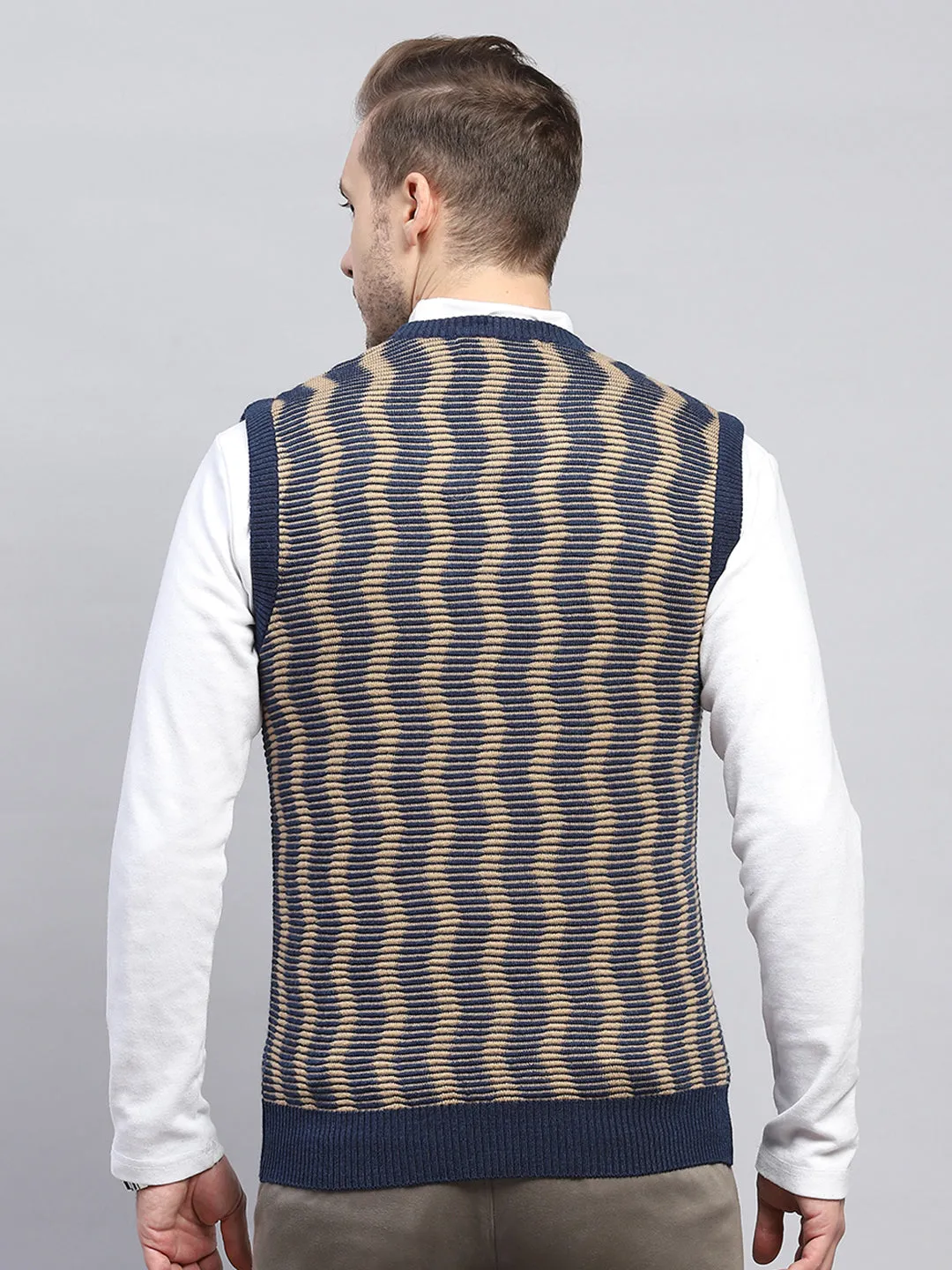 Men Navy Blue Self Design V Neck Sleeveless Sweater sold by Monte Carlo product image thumbnail 5