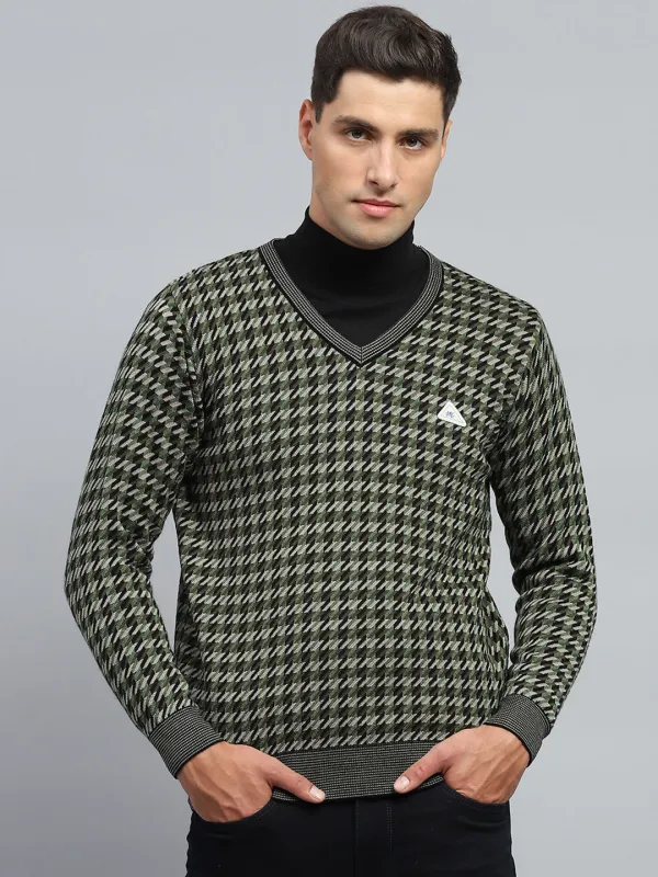 Men Green Stripe V Neck Full Sleeve Pullover made by Monte Carlo