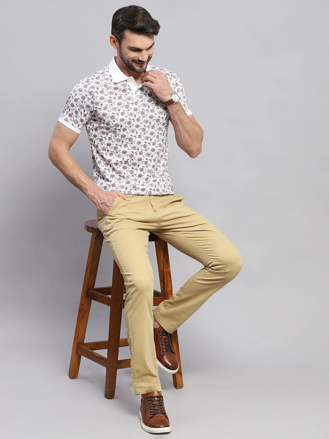 Men White Printed Collar Half Sleeve T-Shirt sold by Monte Carlo