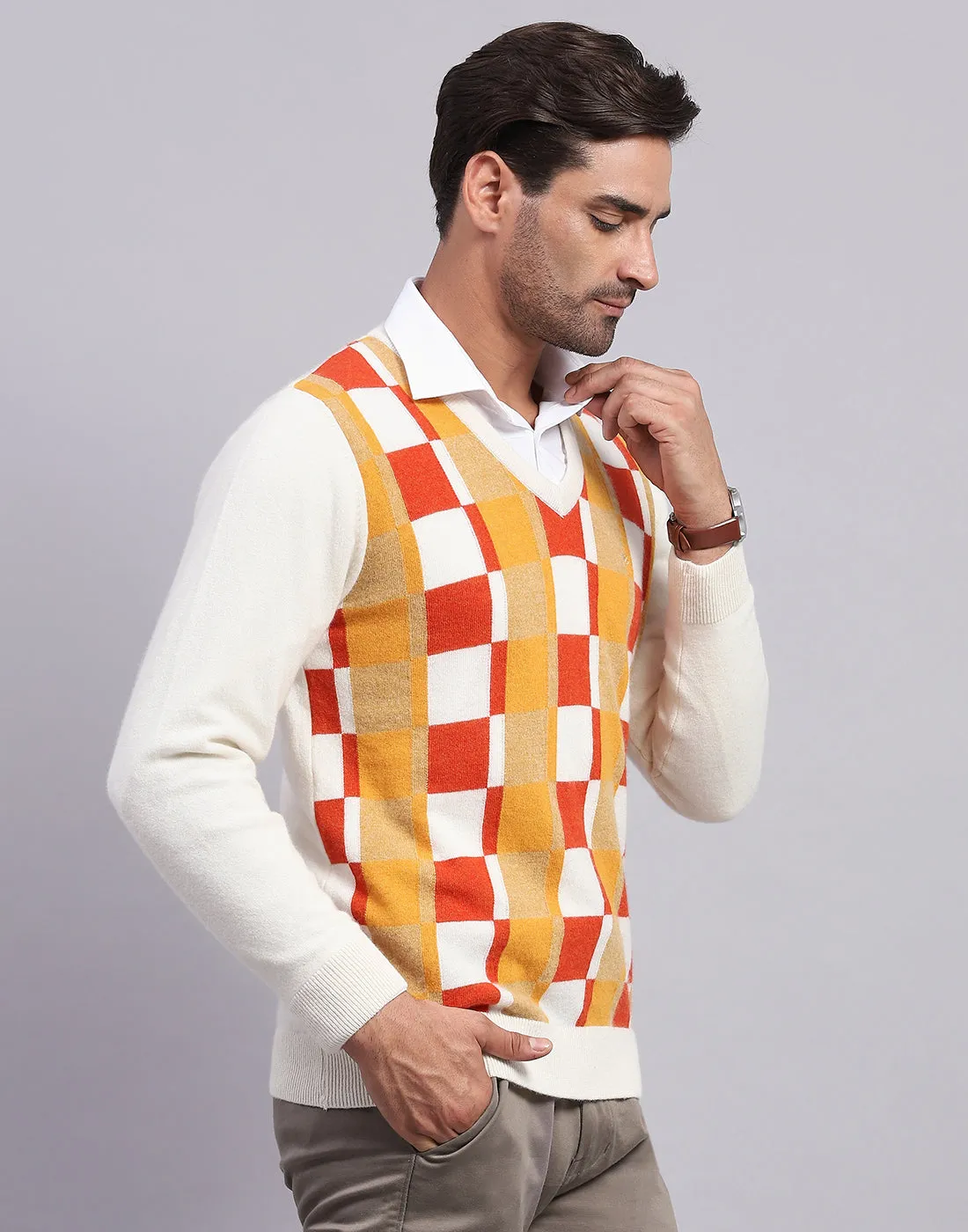 Men Off White Self Design V Neck Full Sleeve Pullover sold by Monte Carlo product image thumbnail 4