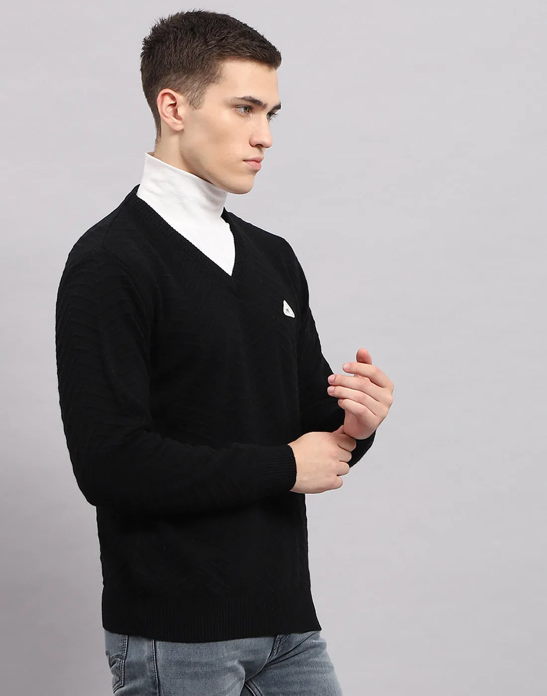 Men Black Self Design V Neck Full Sleeve Pullover sold by Monte Carlo product image thumbnail 4