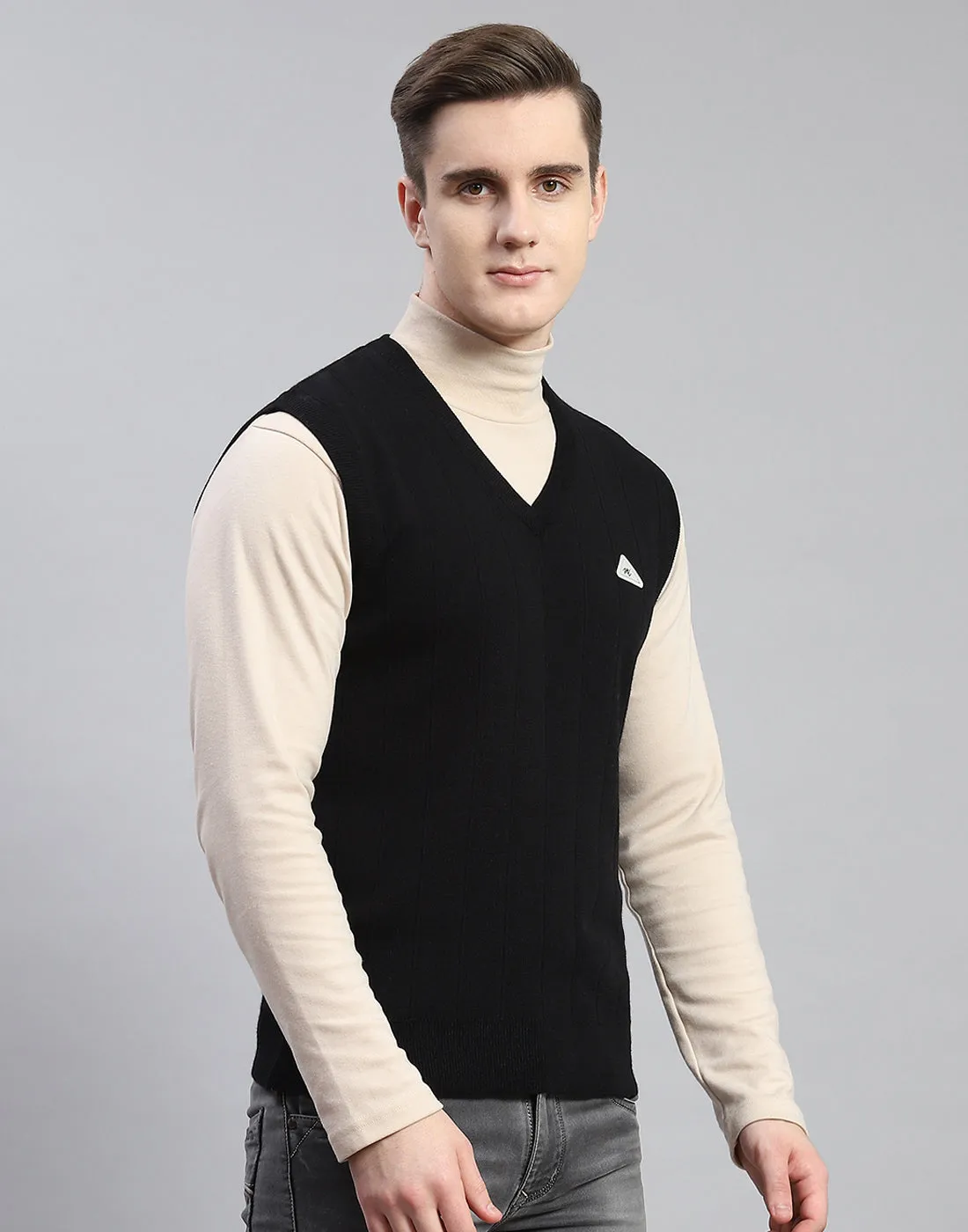 Men Black Solid V Neck Sleeveless Sweater sold by Monte Carlo product image thumbnail 4