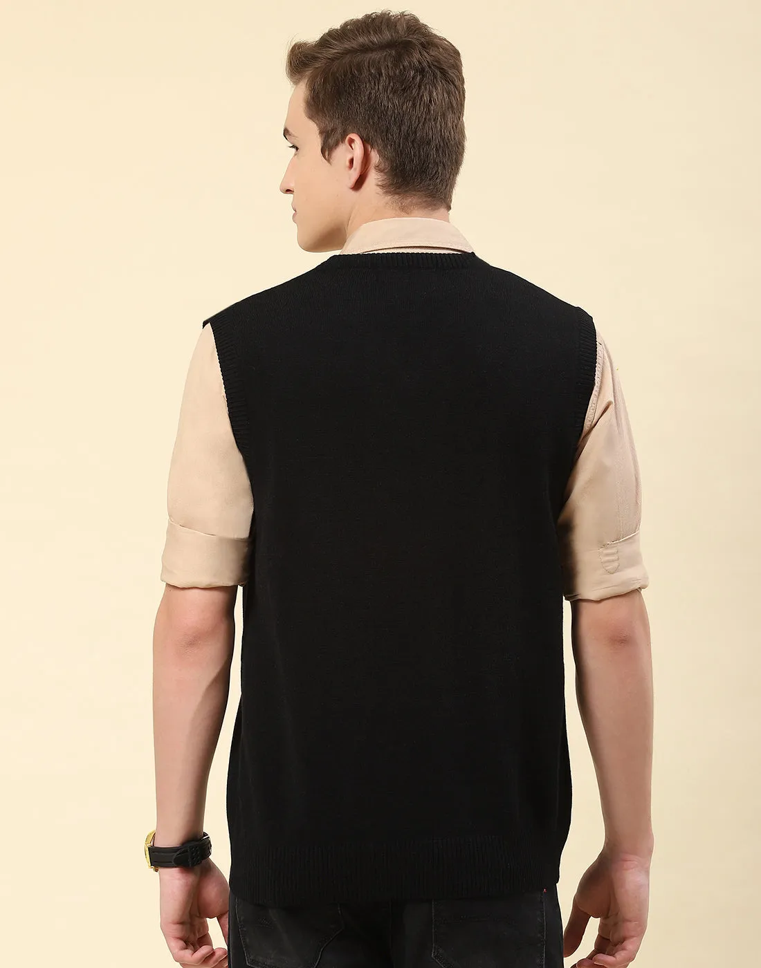 Men Black Solid V Neck Sleeveless Sweater sold by Monte Carlo product image thumbnail 5