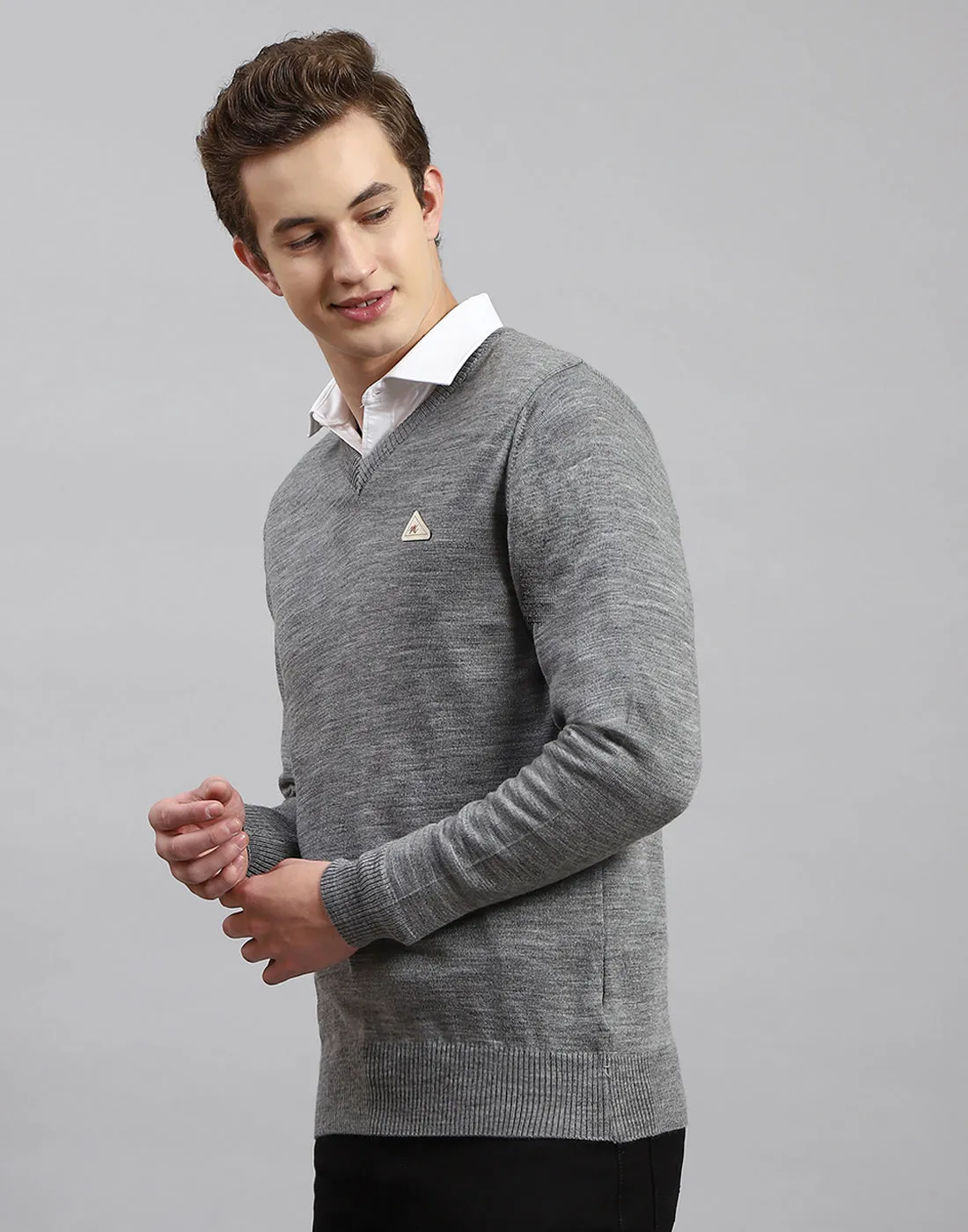 Men Grey Solid V Neck Full Sleeve Pullover sold by Monte Carlo product image thumbnail 4