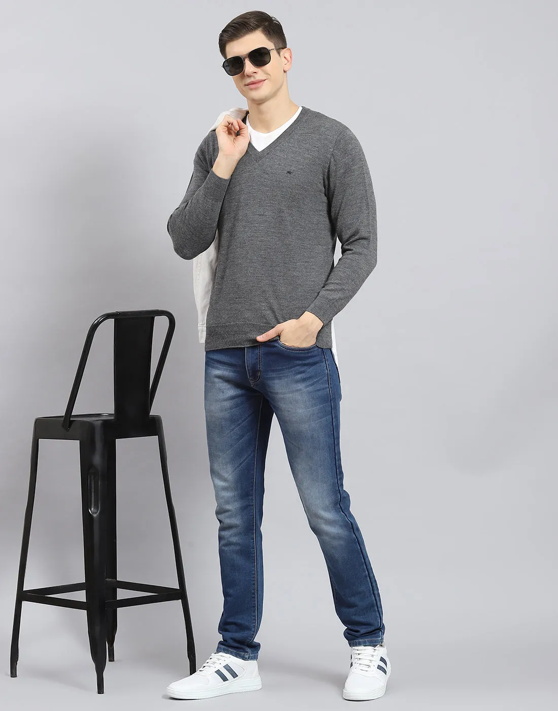 Men Grey Solid V Neck Full Sleeve Pullover sold by Monte Carlo product image thumbnail 2