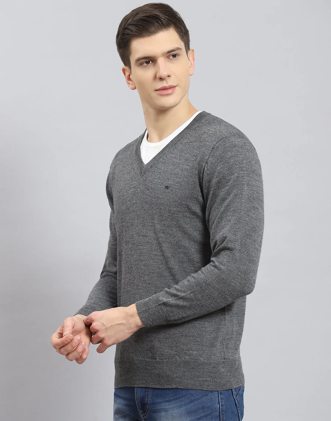 Men Grey Solid V Neck Full Sleeve Pullover sold by Monte Carlo product image thumbnail 4