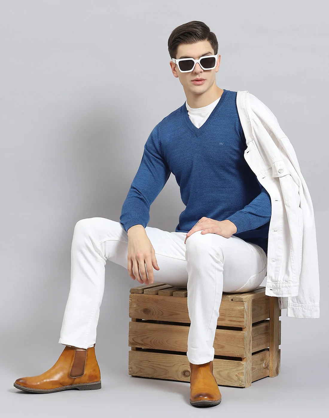Men Blue Solid V Neck Full Sleeve Pullover sold by Monte Carlo product image thumbnail 2