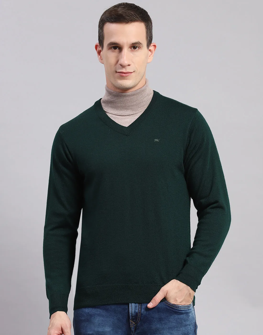Men Green Solid V Neck Full Sleeve Pullover sold by Monte Carlo