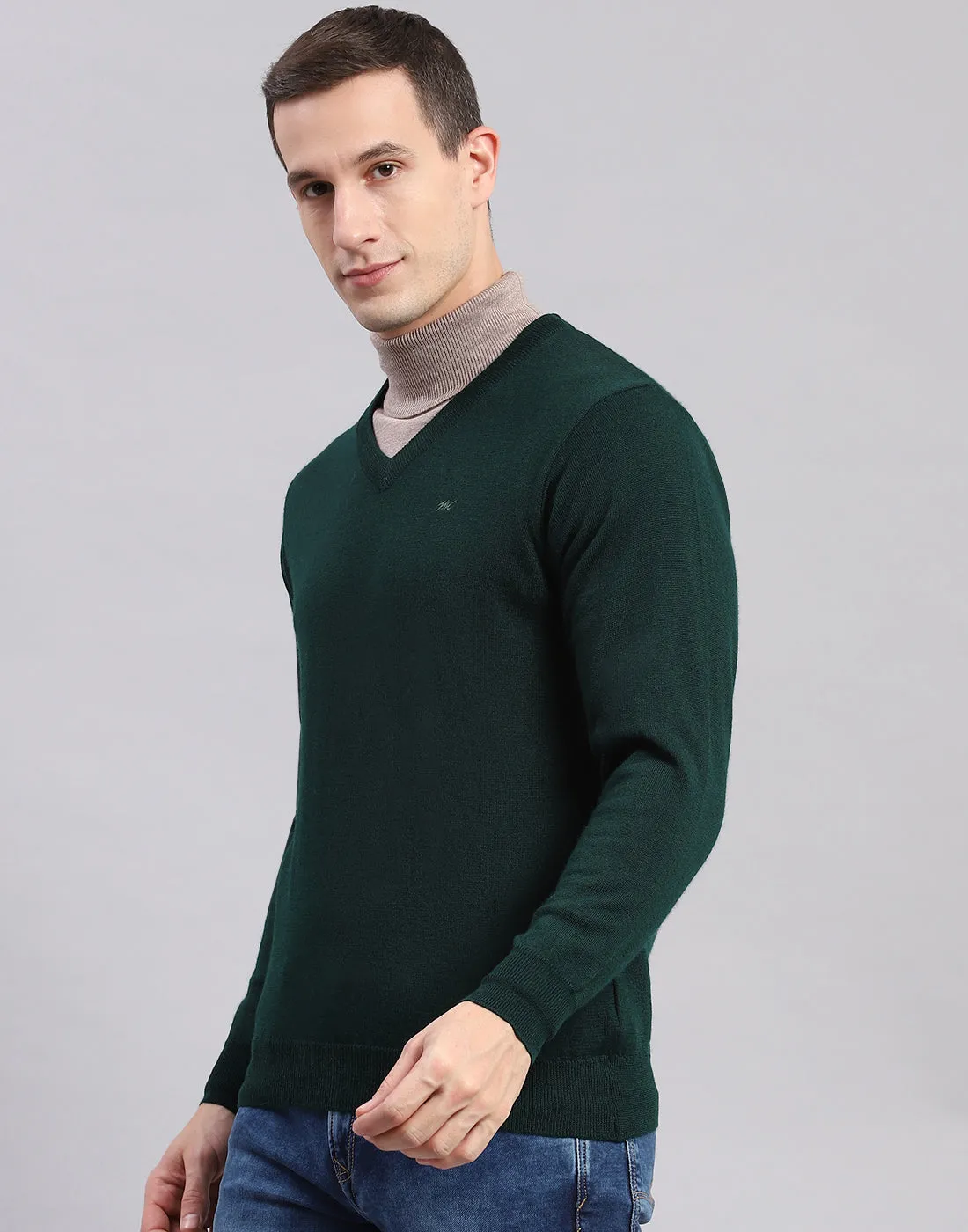 Men Green Solid V Neck Full Sleeve Pullover sold by Monte Carlo product image thumbnail 2