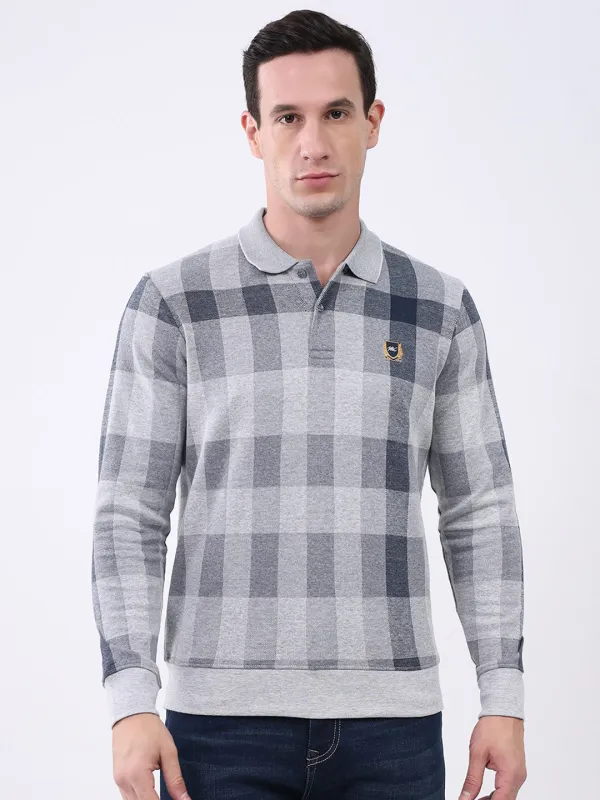 Men Grey Check Collar Full Sleeve Winter T-Shirt made by Monte Carlo