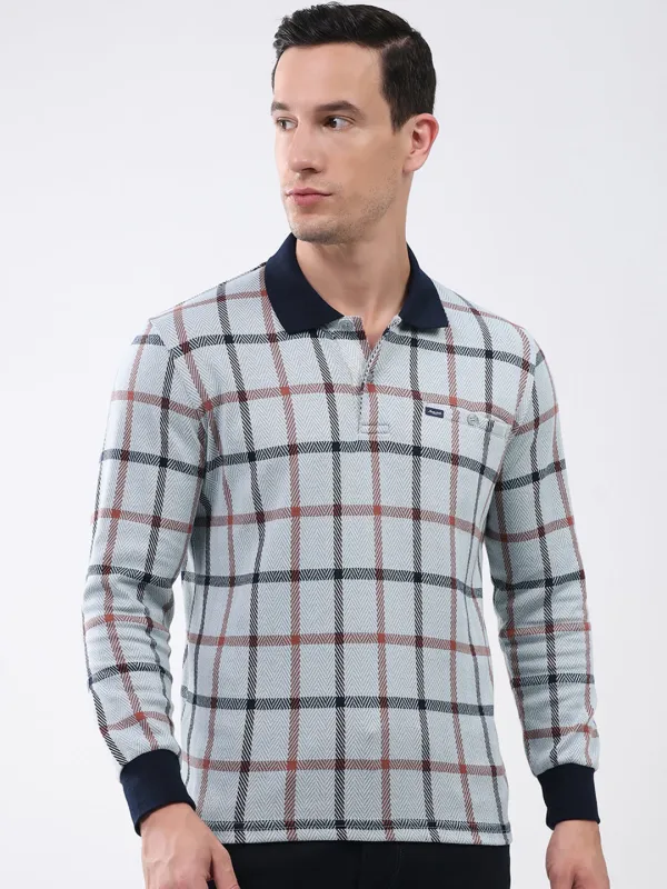 Men Blue Abstract Collar Full Sleeve Winter T-Shirt made by Monte Carlo