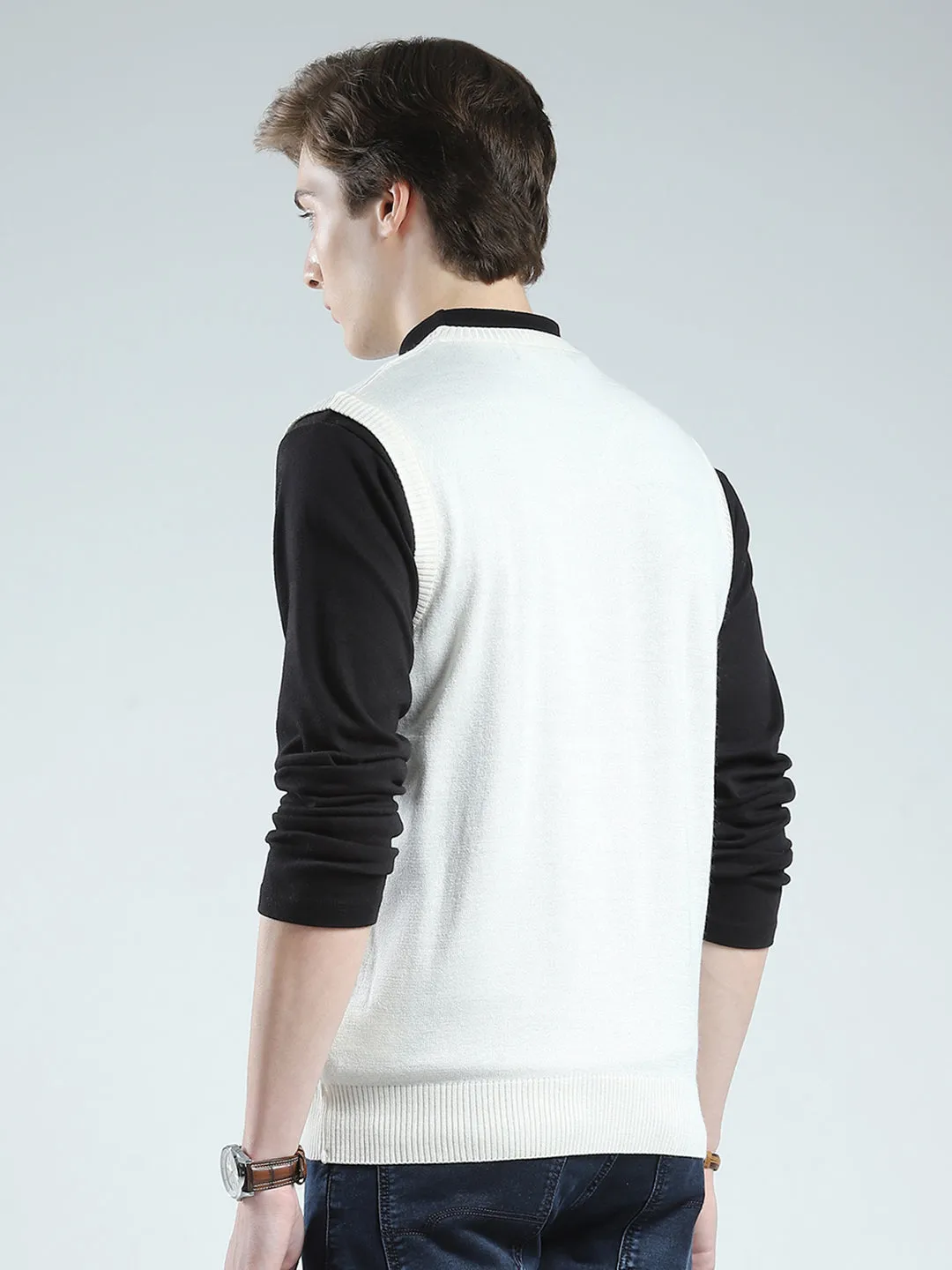 Men White Solid V Neck Sleeveless Sweater sold by Monte Carlo product image thumbnail 5