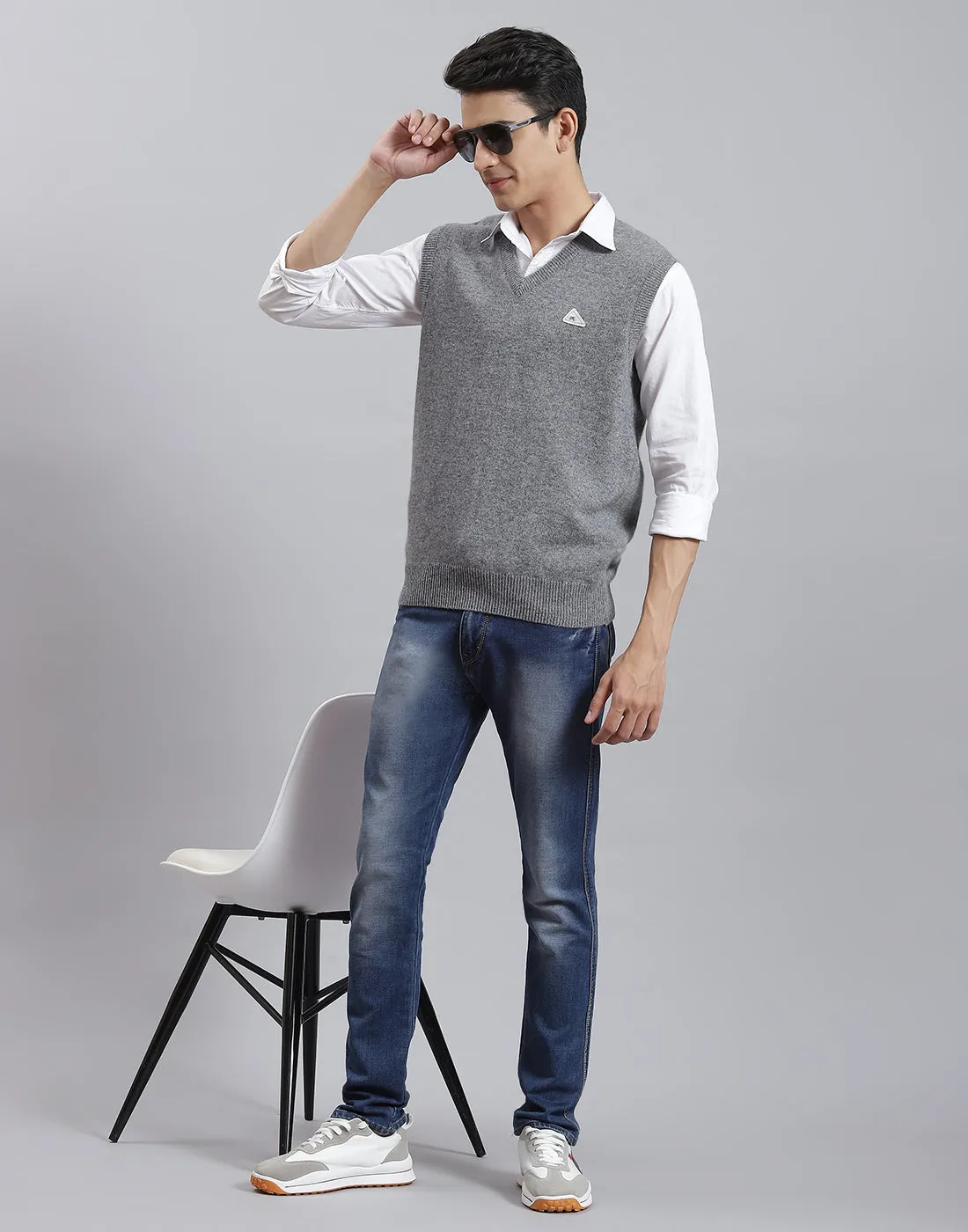 Men Grey Solid V Neck Sleeveless Sweater sold by Monte Carlo