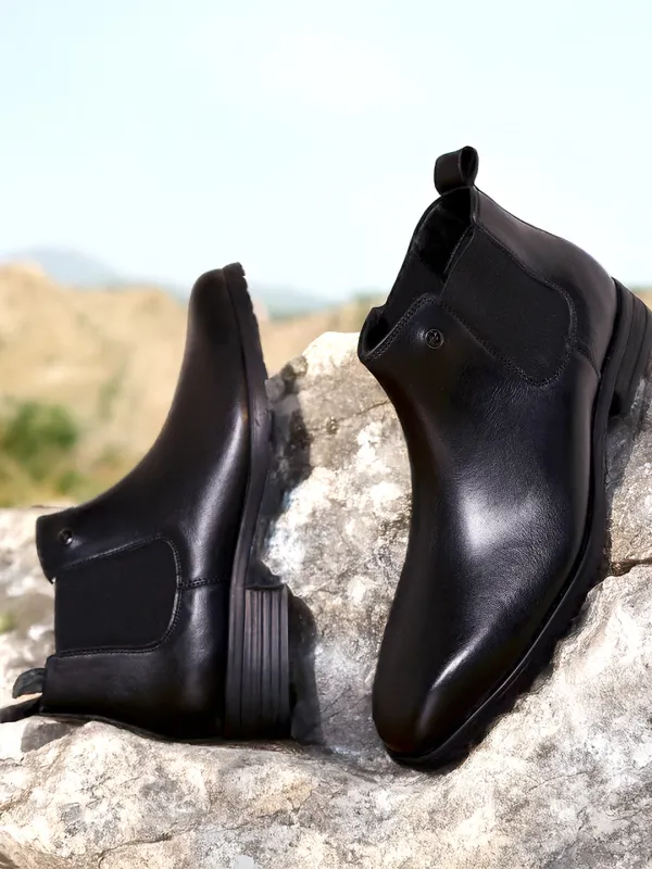Men Black Elastic Genuine Leather Chelsea Boots sold by Monte Carlo