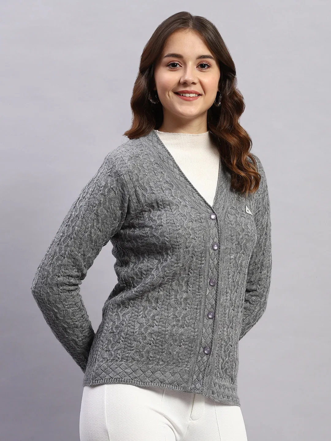 Women Grey Self Design V Neck Full Sleeve Cardigan sold by Monte Carlo product image thumbnail 4