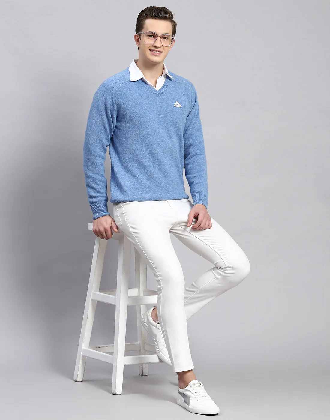 Men Blue Solid V Neck Full Sleeve Pullover sold by Monte Carlo product image thumbnail 2
