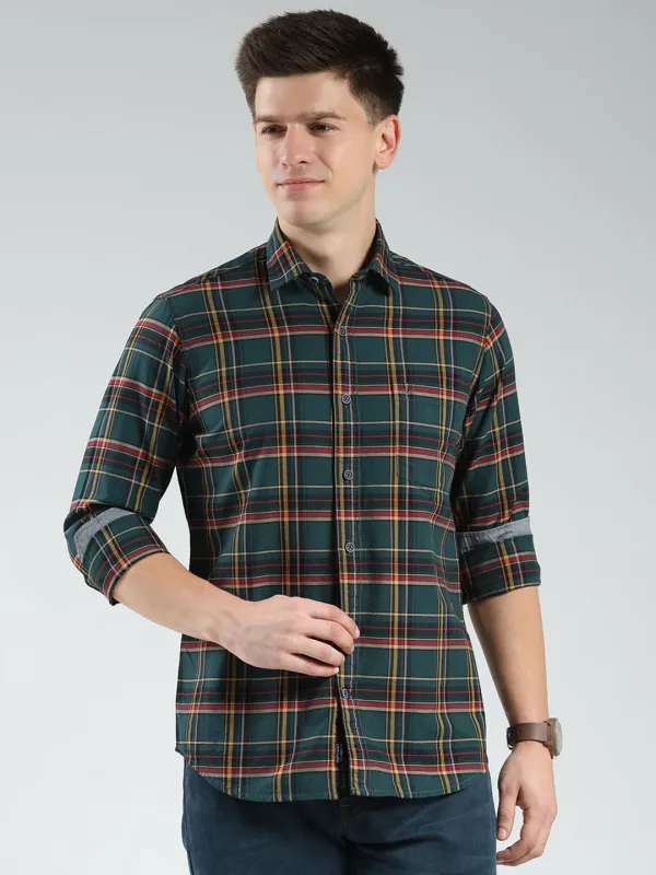 Men Green Check Collar Full Sleeve Shirt sold by Monte Carlo