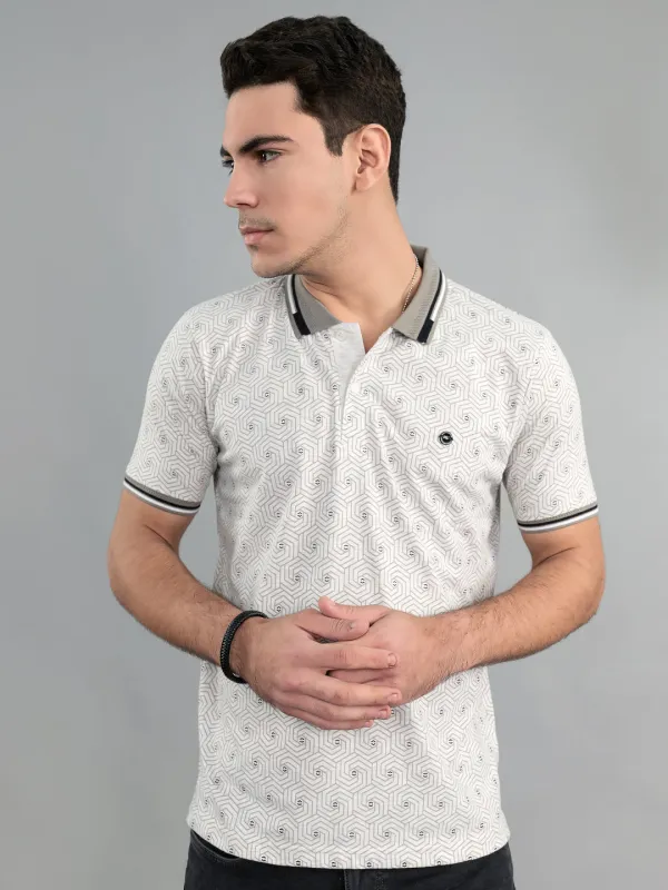 Men Grey Geometric Polo Collar Half Sleeve T-Shirt made by Monte Carlo