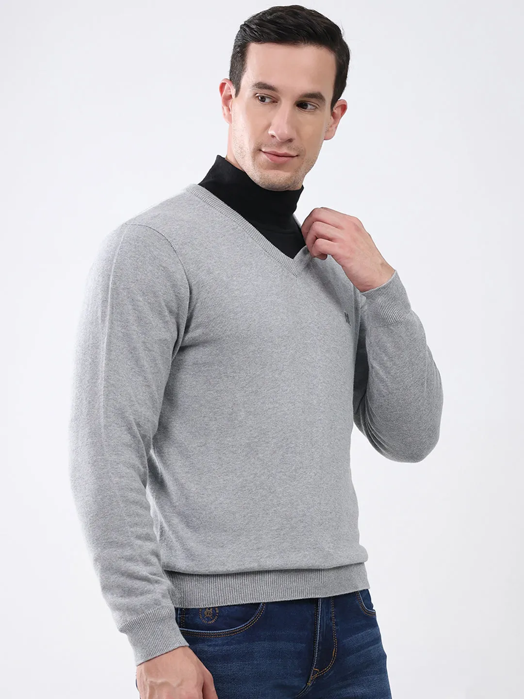 Men Grey Solid V Neck Full Sleeve Pullover sold by Monte Carlo product image thumbnail 4