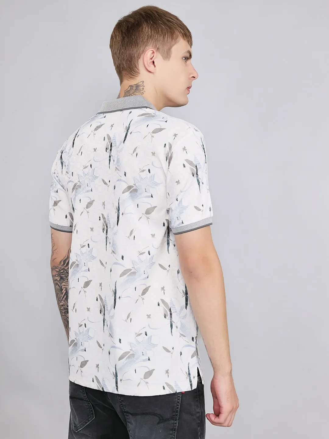 Men White Printed Collar Half Sleeve T-Shirt sold by Monte Carlo product image thumbnail 4