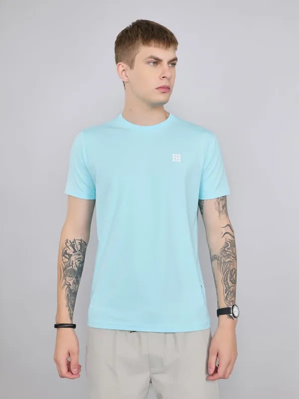 Rock.it Men Sky Blue Solid Round Neck Half Sleeve T-Shirt made by Monte Carlo