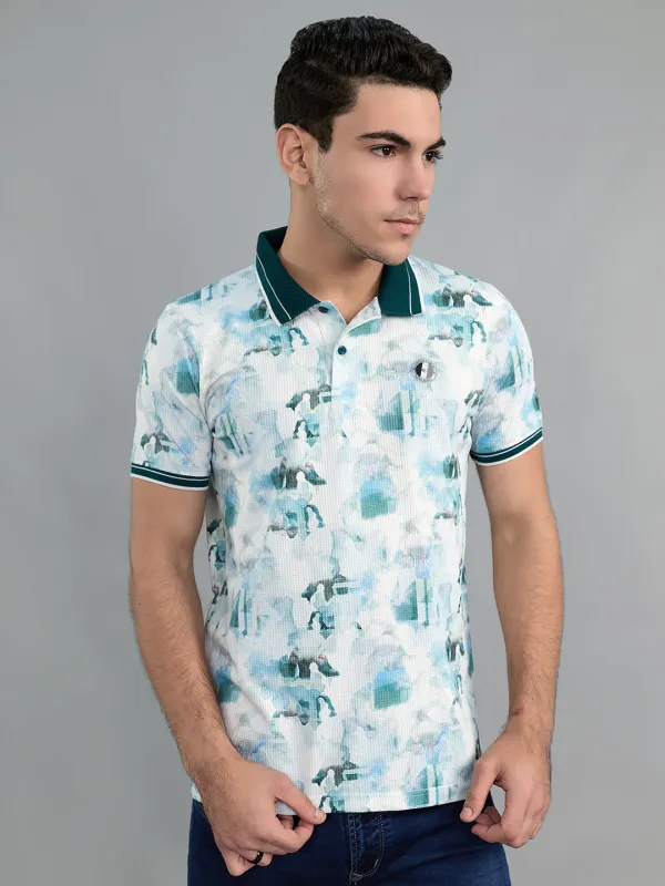 Men Green Printed Collar Half Sleeve T-Shirt made by Monte Carlo