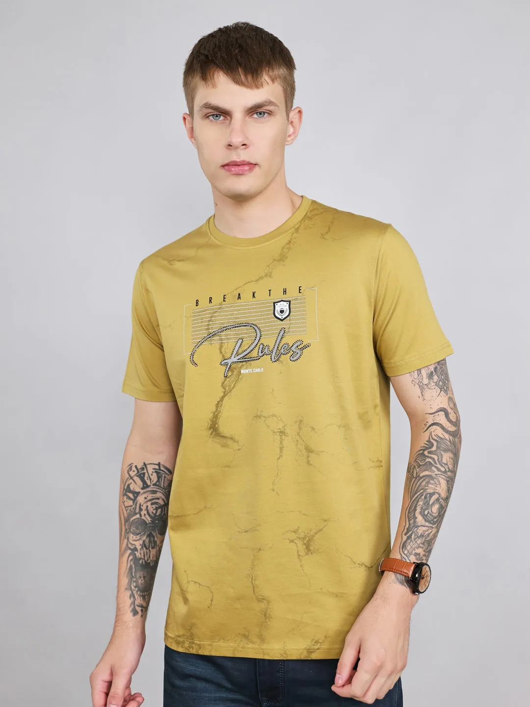 Men Green Printed Round Neck Half Sleeve T-Shirt sold by Monte Carlo