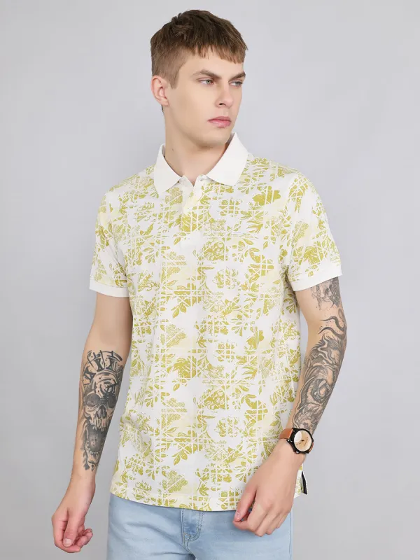 Men Yellow Printed Collar Half Sleeve T-Shirt made by Monte Carlo