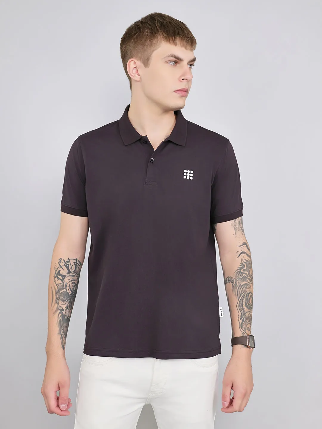 Rock.it Men Maroon Solid Collar Half Sleeve T-Shirt sold by Monte Carlo