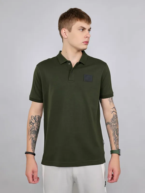 Rock.it Men Olive Solid Collar Half Sleeve T-Shirt made by Monte Carlo