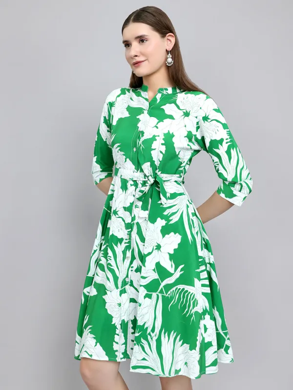 Women Green Floral Print Henley Neck Tunic made by Monte Carlo