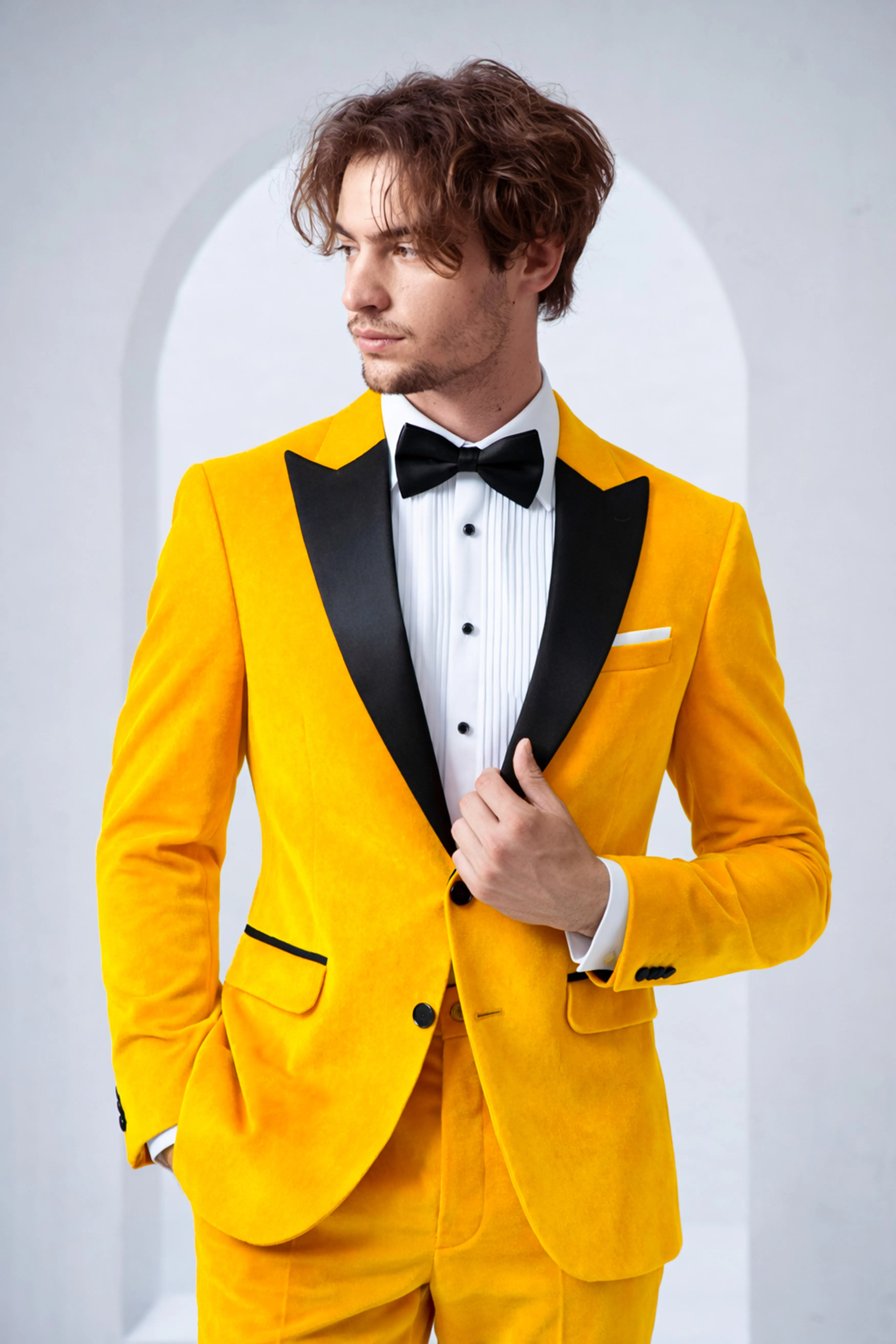 Marquis-Selective Yellow Velvet Peak Lapel Tuxedo Blazer sold by French Crown product image thumbnail 4