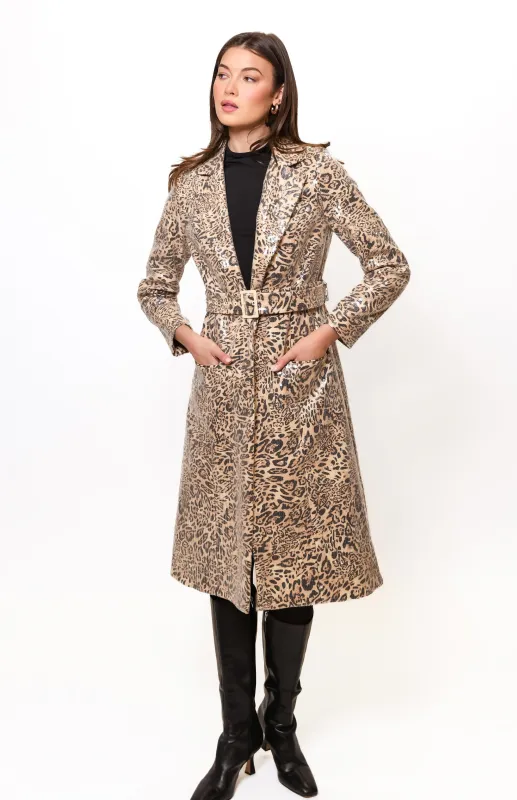 hana coat sold by Hutch