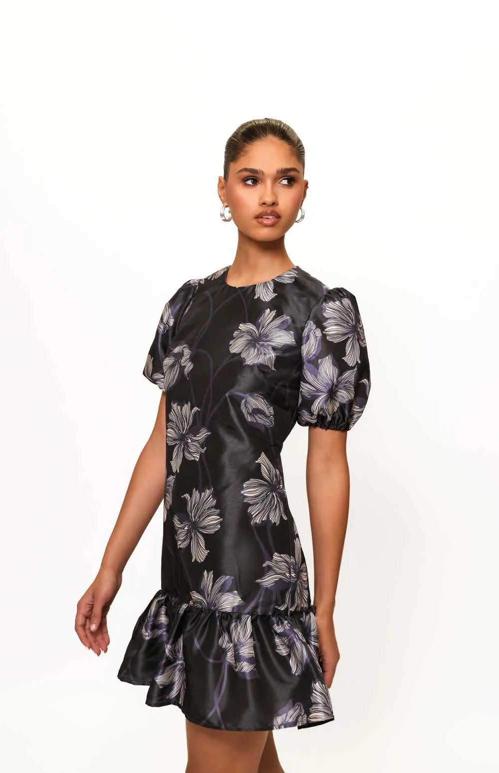 rayan dress sold by Hutch product image thumbnail 4