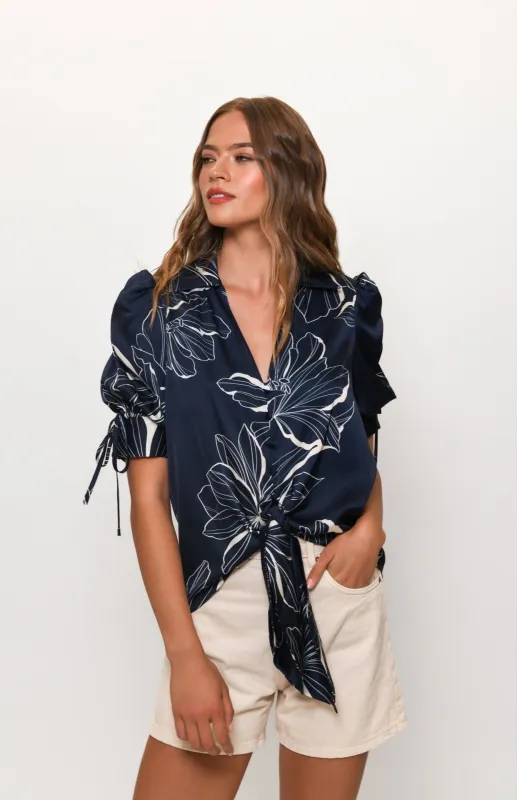 kostas top sold by Hutch