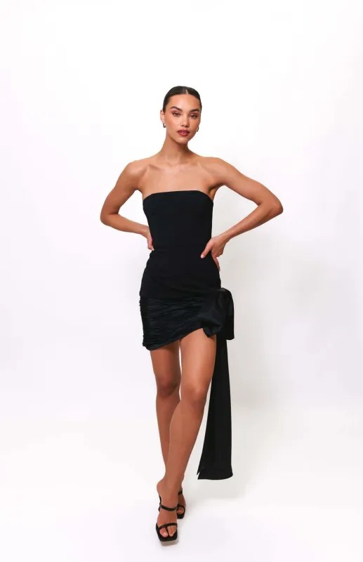 sloane dress sold by Hutch