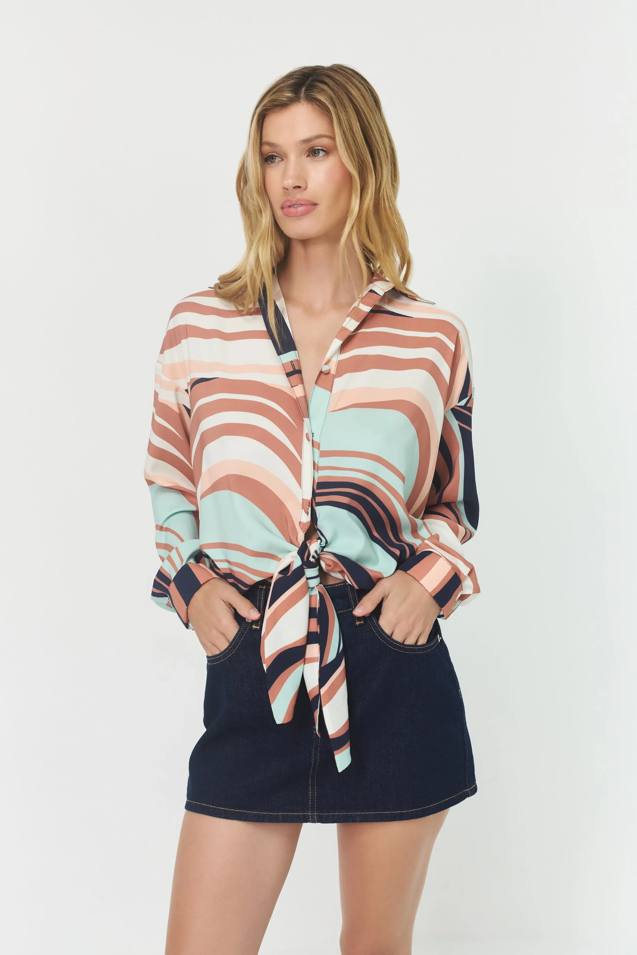 robbie top sold by Hutch product image thumbnail 2