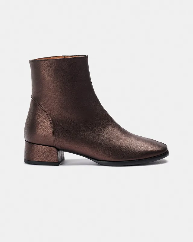 BIELDO MARRON MATALIZADO sold by NAGUISA