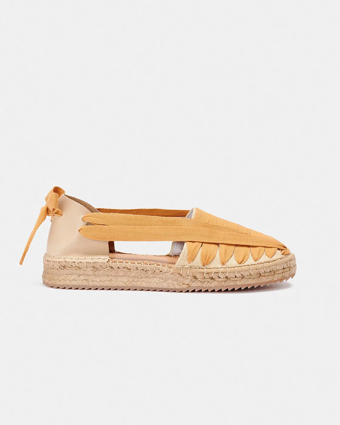 Muestra Soc Trail mostaza sold by NAGUISA