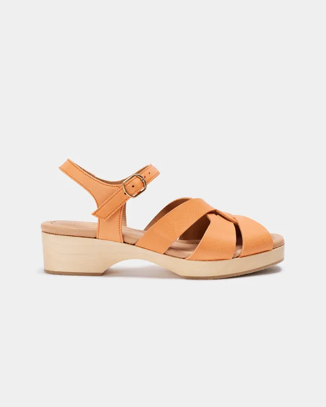 Muestra Caliza Naranja sold by NAGUISA