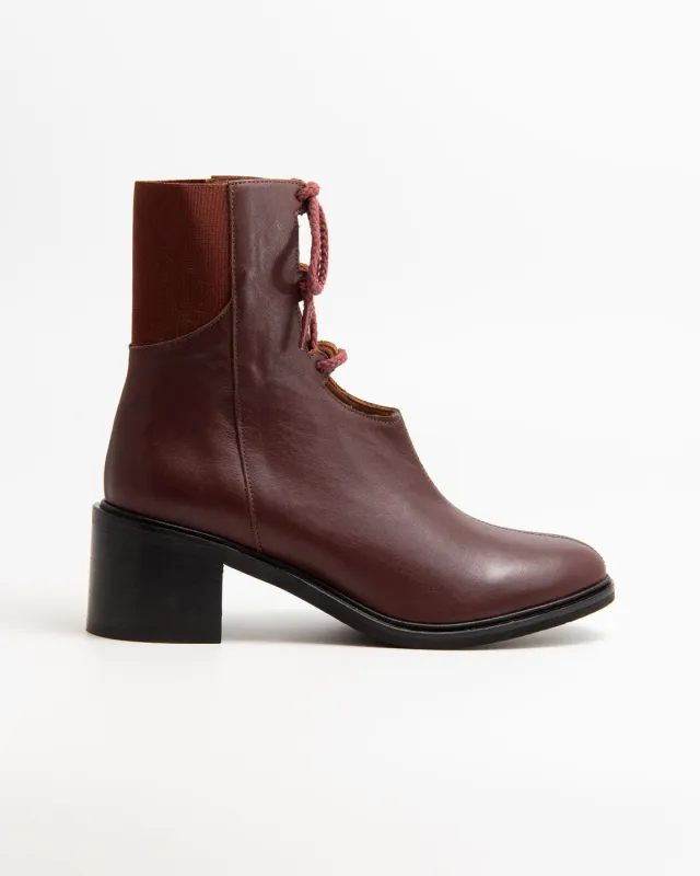 ARCHIVO NOAA MARRON sold by NAGUISA