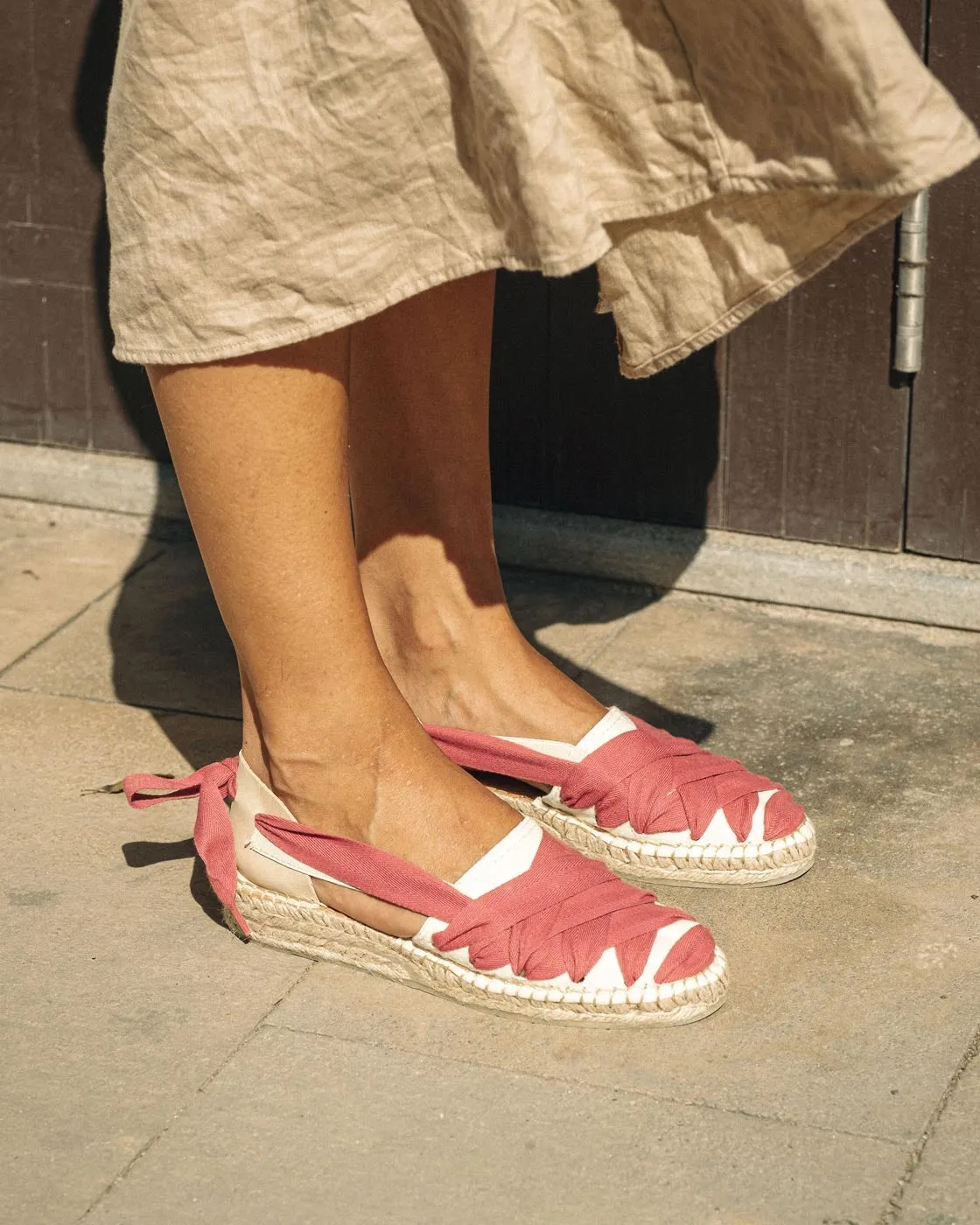 Muestra Sukha granate sold by NAGUISA product image thumbnail 2