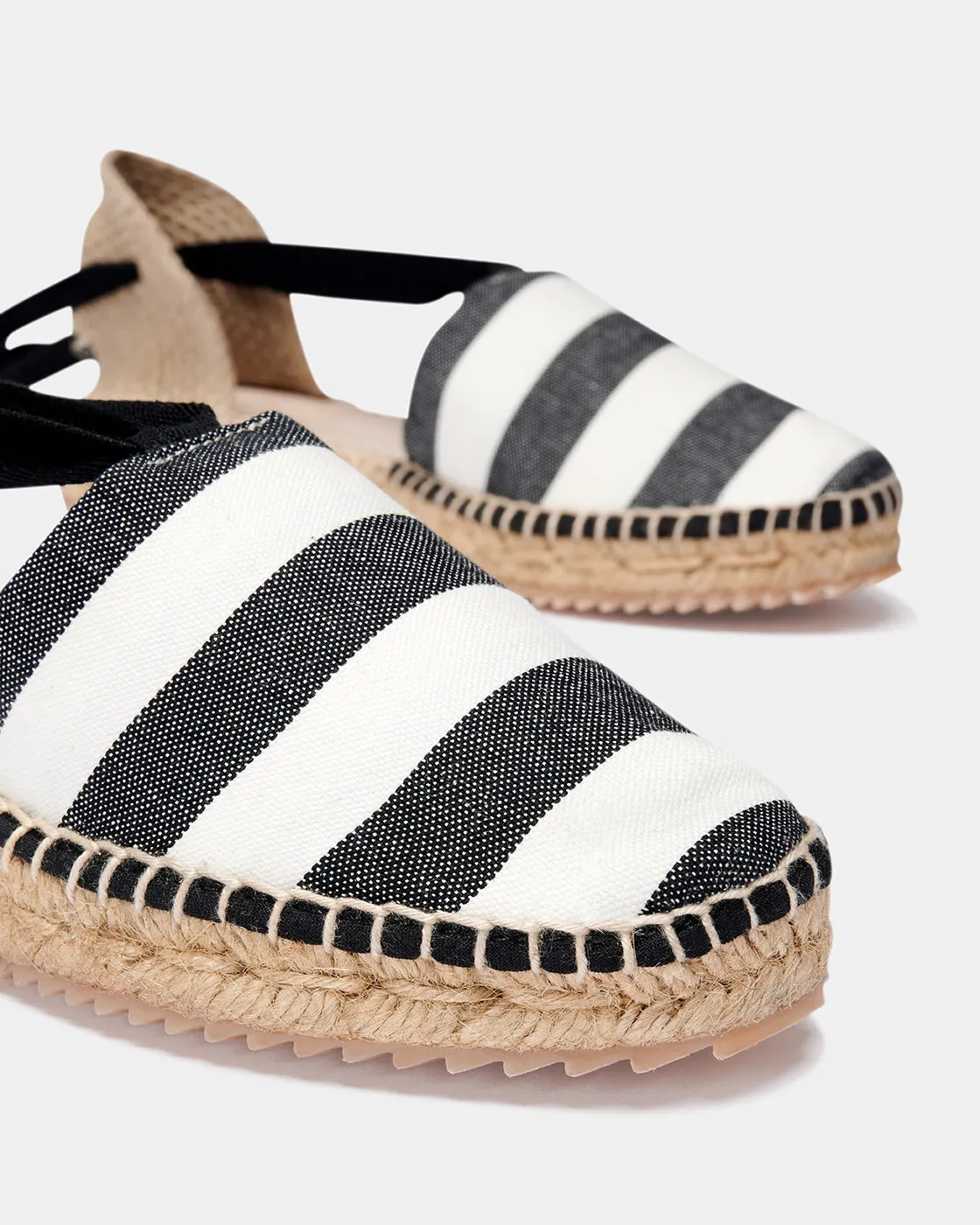 Archivo Berta Rayas Negras sold by NAGUISA product image thumbnail 2