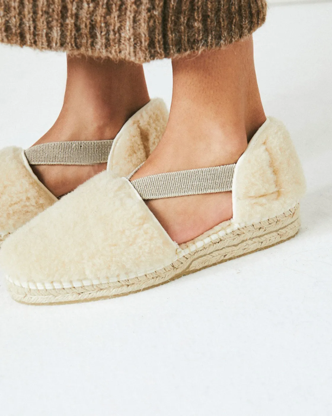 Archivo Rumah Beige sold by NAGUISA