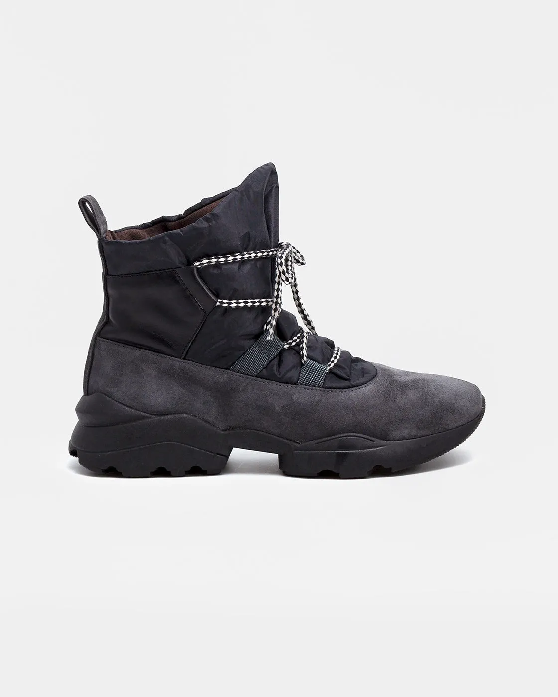 ARCHIVO ARIETIS NEGRO sold by NAGUISA